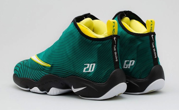 nike-air-zoom-flight-the-glove-sole-collector-sonic-wave-5