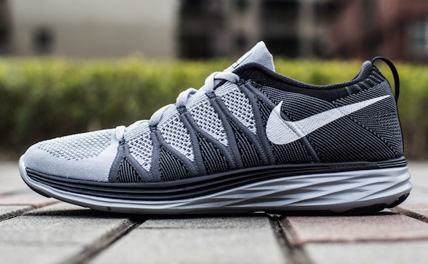 nike-flyknit-lunar-2-wolf-grey-1