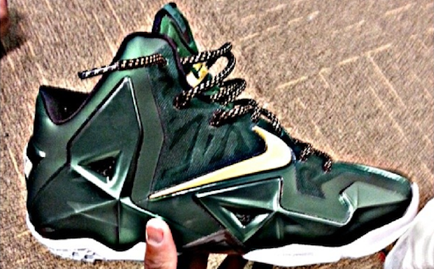 nike-lebron-11-svsm-pe-1