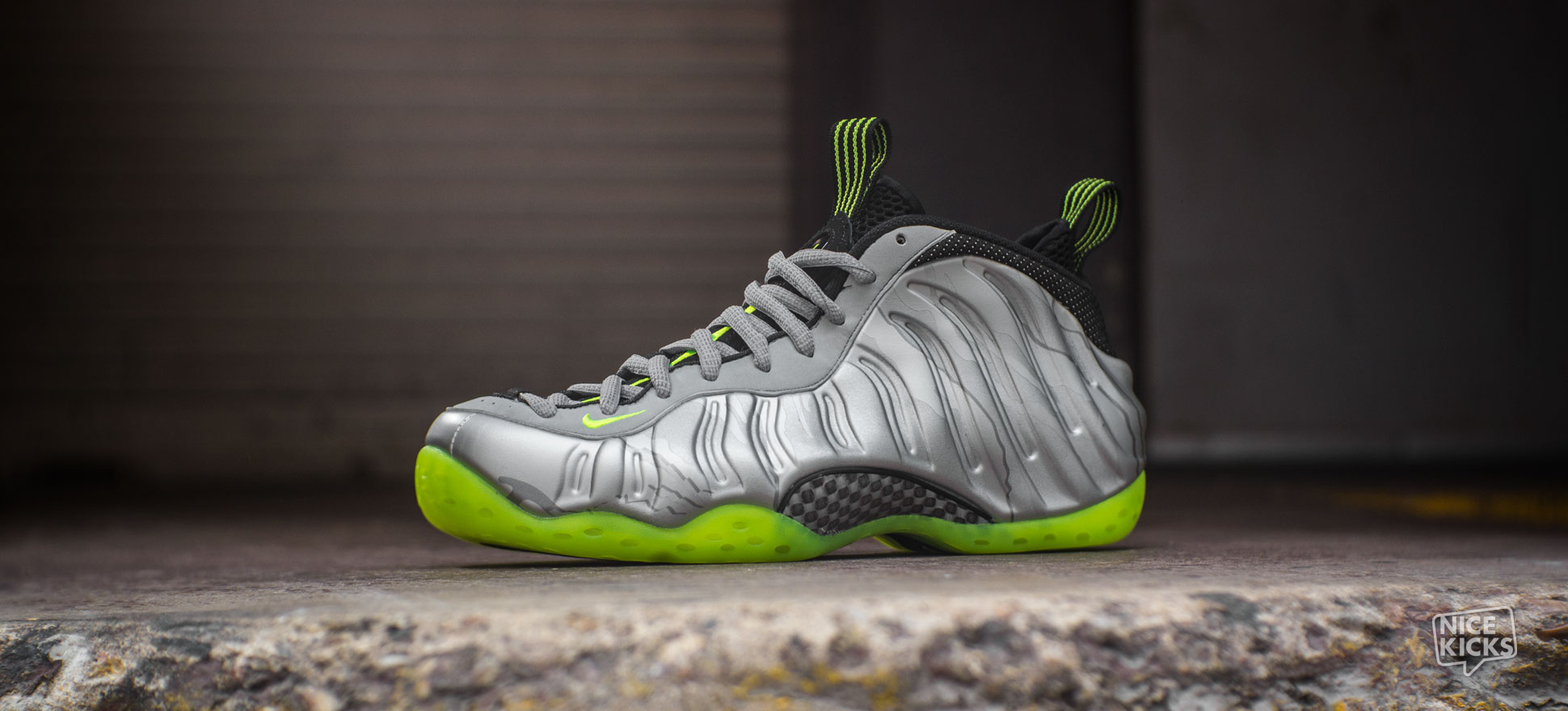 02.25.14-Air-Foamposite-One-PRM-4