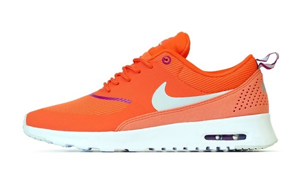 Nike-air-max-thea-turf-orange-3