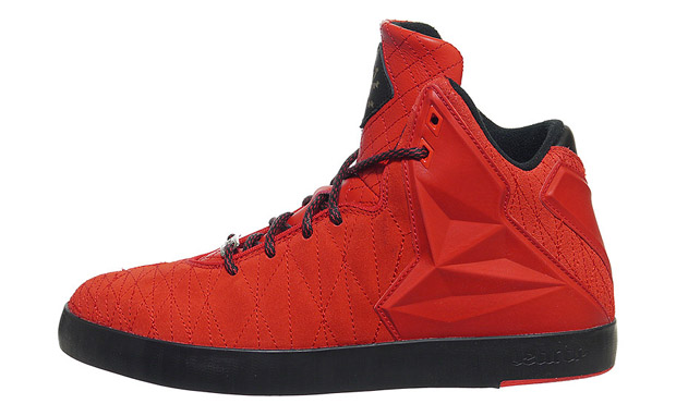 Nike LeBron 11 NSW Lifestyle University Red