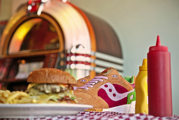 Saucony x END. Shadow 5000 Burger Closer Look