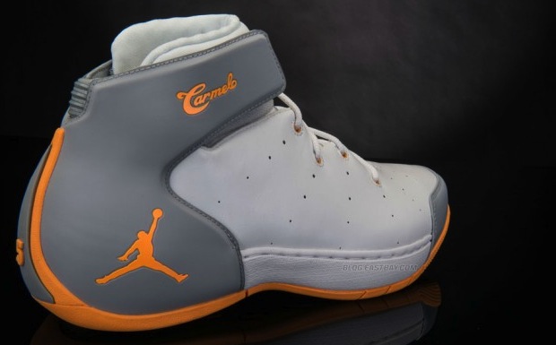 jordan-melo-1.5-atomic-mango-1