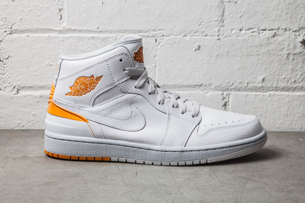 Air Jordan 1 Retro 86 Kumquat Pure Platinum