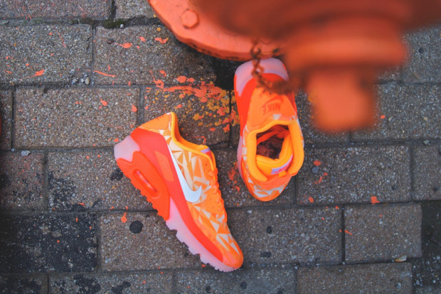 Nike Air Max 90 ICE Atomic Mango