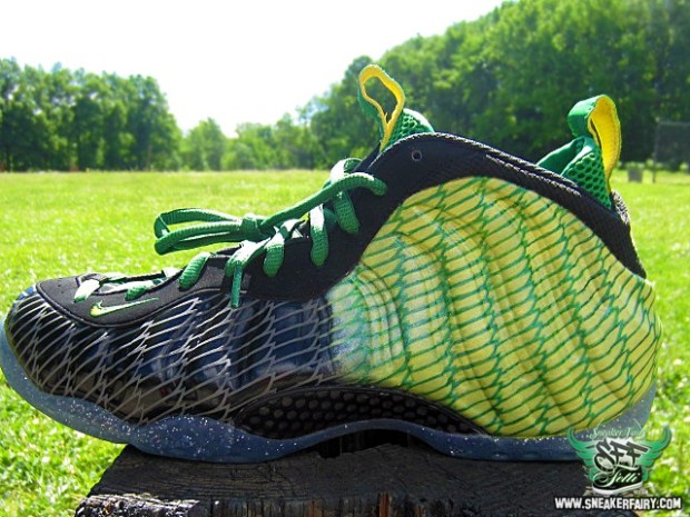 Nike Air Foamposite One Speed Zone Customs