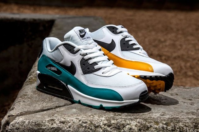 Nike Air Max 90 Turbo Green and Uni Gold