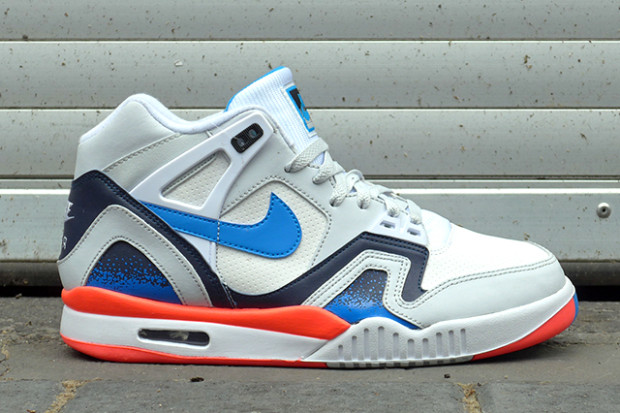 Nike Air Tech Challenge II White Blue Orange