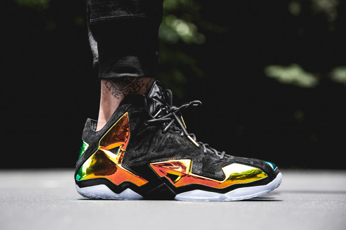 Nike LeBron 11 EXT QS Kings Crown