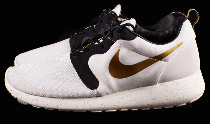 Nike Roshe Run HYP PRM Gold Throphy