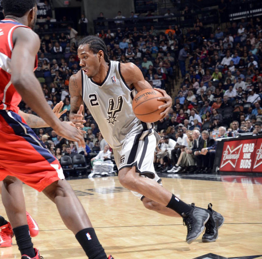 kawhi-leonard-foamposite-one-stealth