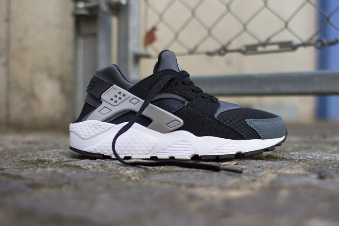 Nike Air Huarache GS Black Grey White