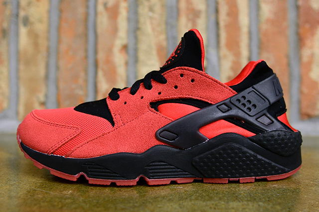 Nike Air Huarache QS University Red