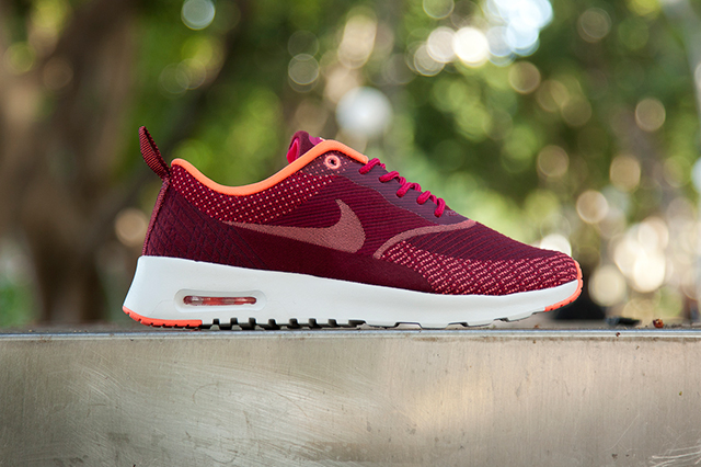 Nike Air Max Thea Jacquard Fuschia Mango