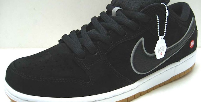 Quartersnacks-x-Nike-SB-Dunk-Low-2