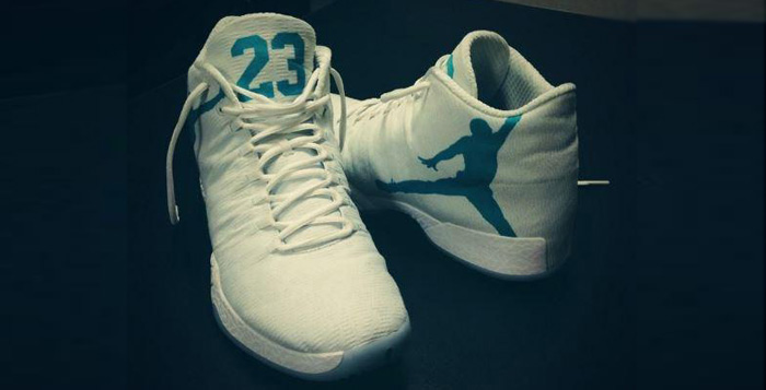 Air Jordan XX9 Maya Moore PE