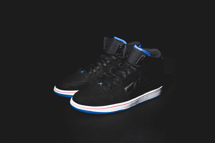 Air Jordan 1 Retro 99 Black Sport Blue