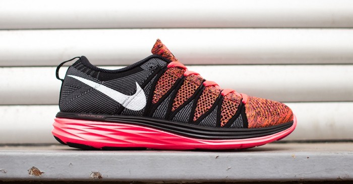 Nike Flyknit Lunar2 Hyper Punch