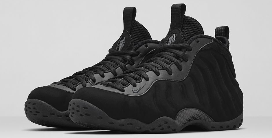 Nike Air Foamposite One Triple Black