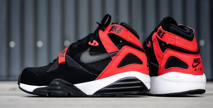 Nike Air Trainer Max 91 Black University Red