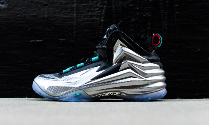 Nike_chuck_Posite_metallic-silver