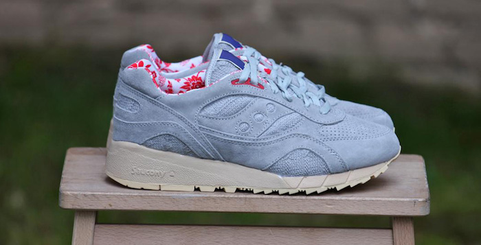 Saucony-Bodega-Shadow-6000-Sweater-Dist