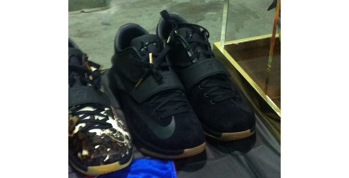 Nike KD 7 Black/Gum