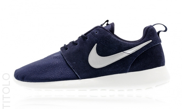 nike-roshe-run-suede-metallic-silver