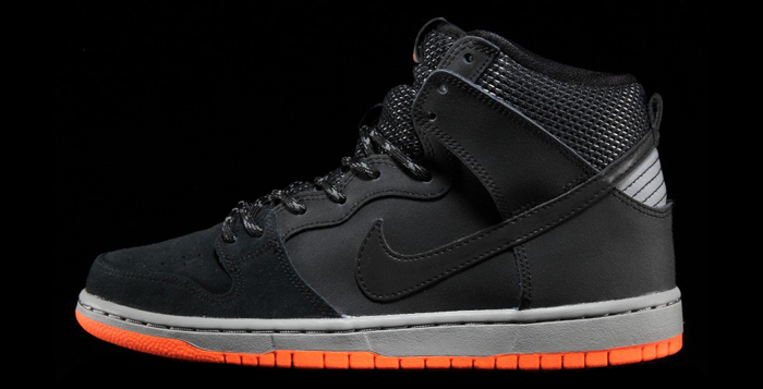 Nike SB Dunk High Shield