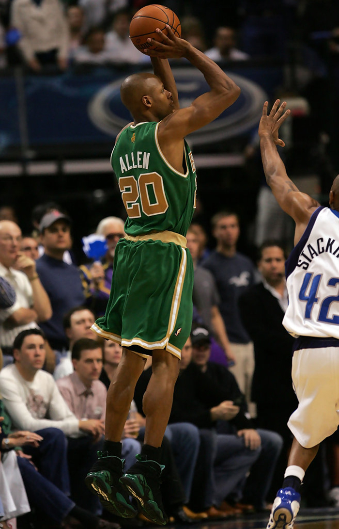 Ray Allen Air Jordan 8 PE