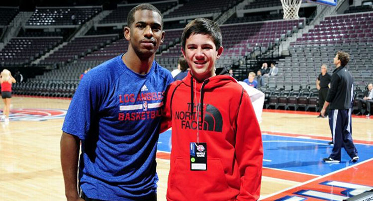 Chris Paul Pays Tribute to Fan's Late Mother