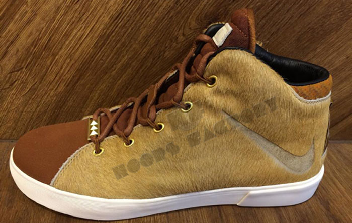 Nike LeBron 12 NSW Lifestyle "Lion's Mane"