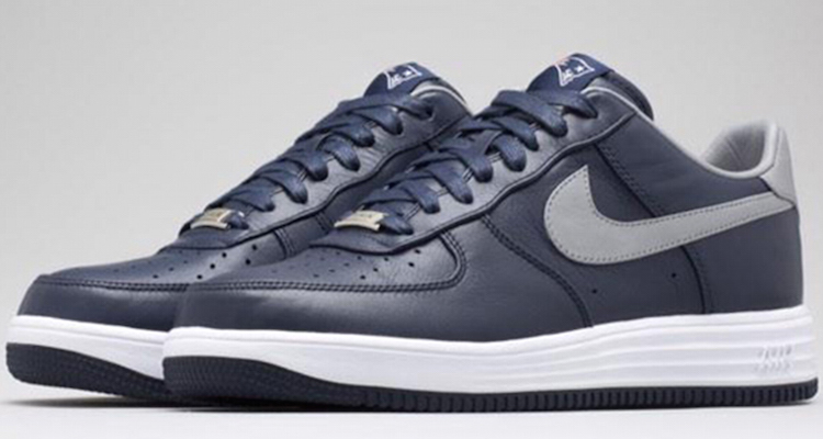 new-england-patriots-x-nike-lunar-force-1