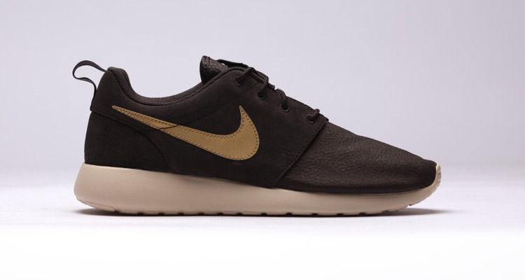 Nike Roshe Run Suede Velvet Brown