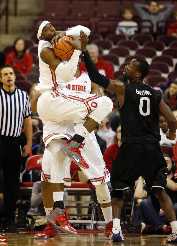 Anthony-Lee-Nike-LeBron-12-Ohio-State-PE