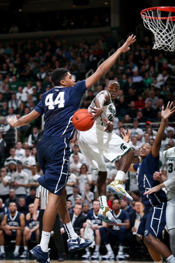 Tum-Tum-Nairn-Nike-LeBron-12-Michigan-State-PE-1