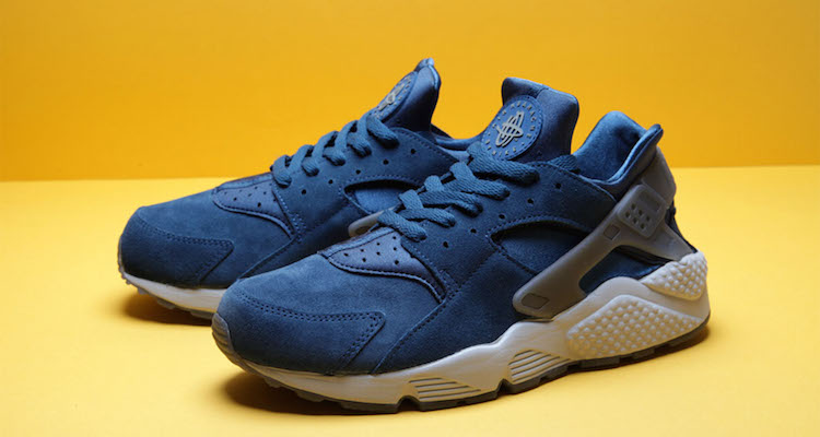 Nike Air Huarache Navy/Pure Platinum Another Look