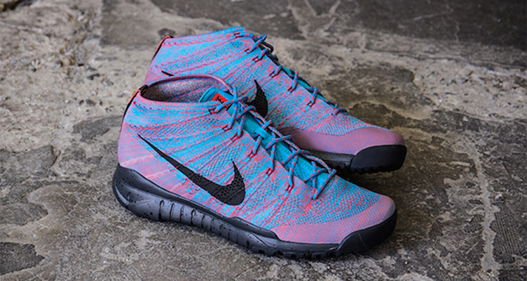 Nike Flyknit Trainer Chukka FSB Blue Lagoon/Bright Crimson