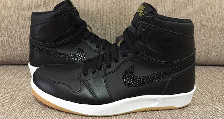 First Look Air Jordan 1 Sample Black/White-Gum