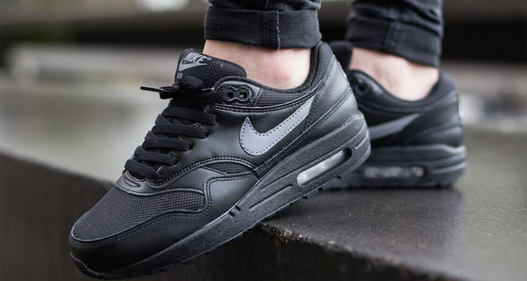 Nike Air Max 1 GS Black/Cool Grey Available Now