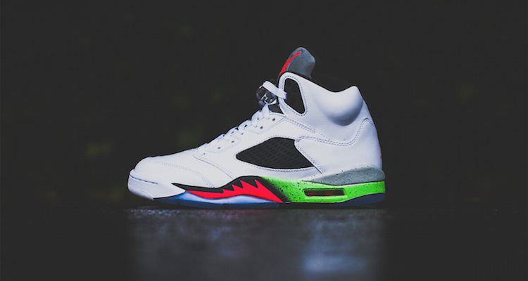 Air Jordan 5 Retro Infrared/Poison Green Detailed Look