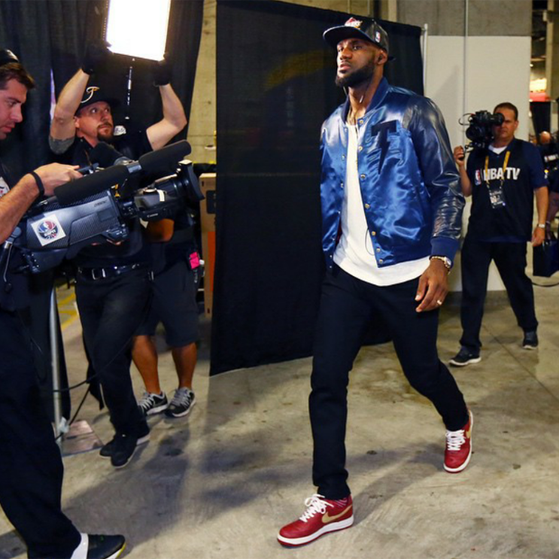 lebron-james-nike-air-force-1