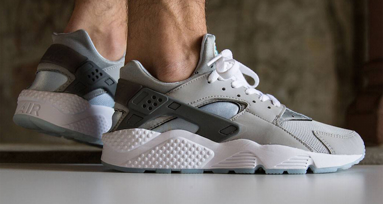 Nike Air Huarache "Wolf Grey"