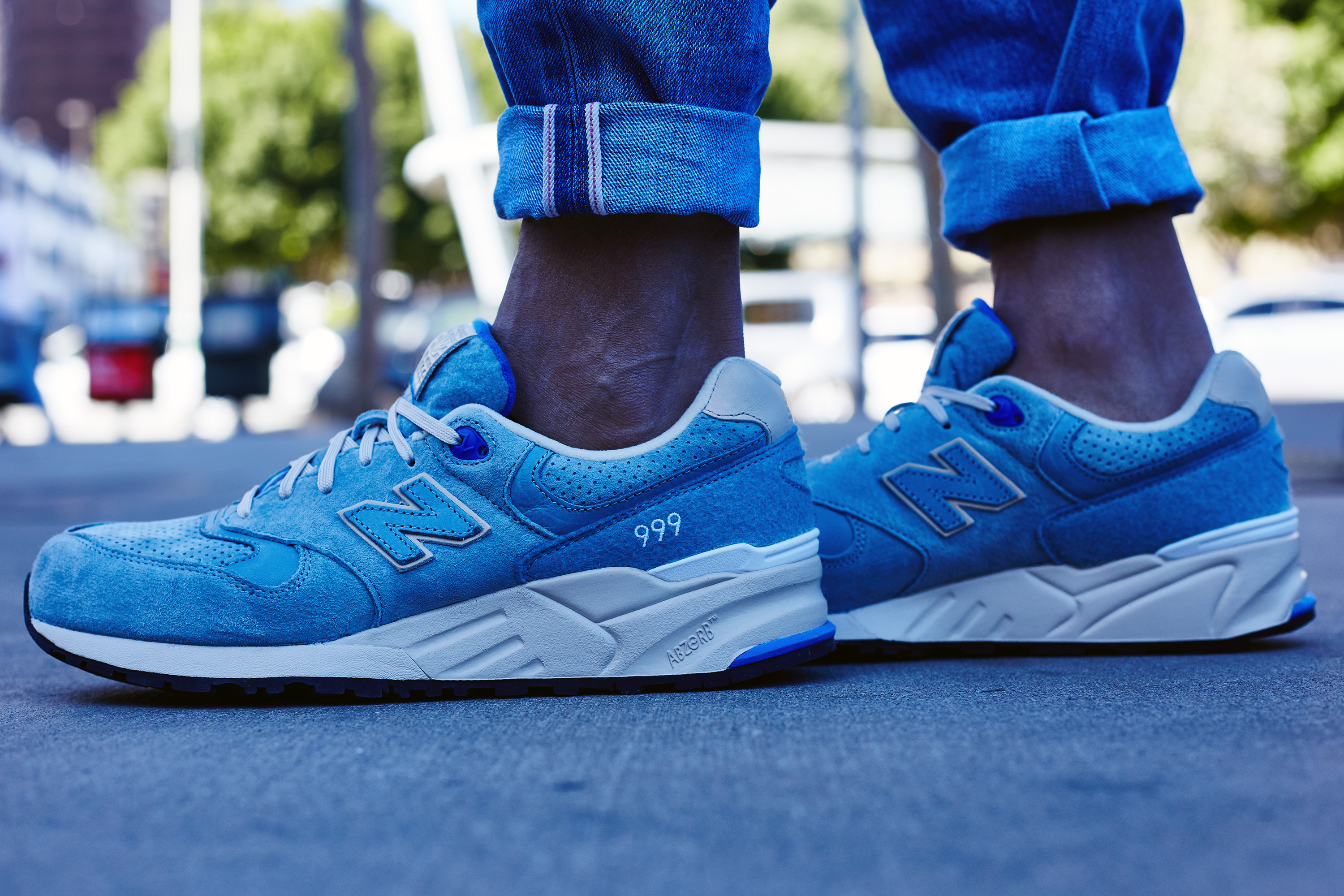 New Balance 999 On-Foot Look