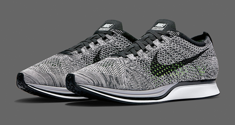 Nike Flyknit Racer Oreo