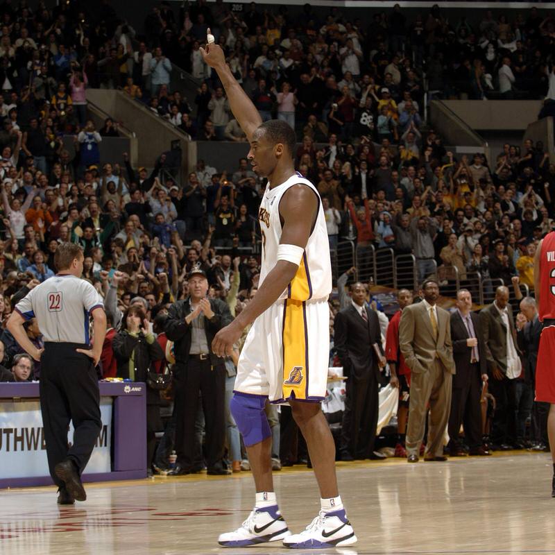 Kobe Bryant in the Nike Zoom Kobe 1