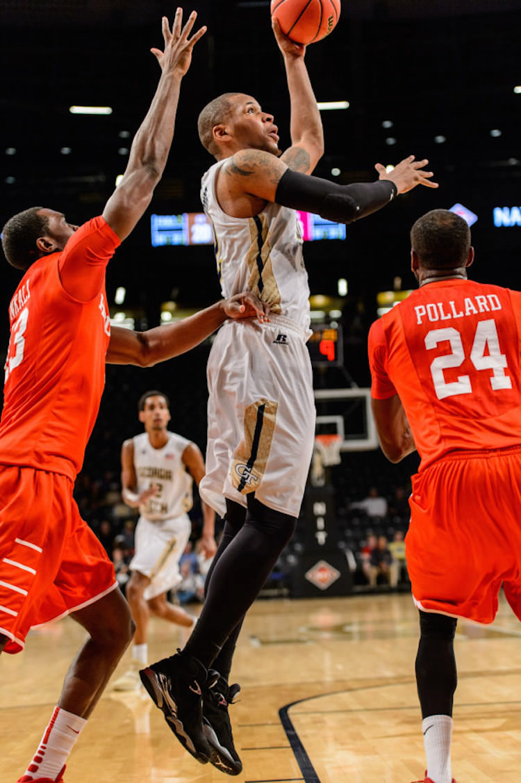 Georgia Tech's Quinton Stephens in the Air Jordan 8 "Black/Chrome"