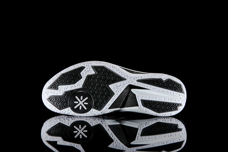 Li Ning Way of Wade 4 Origami Stealth