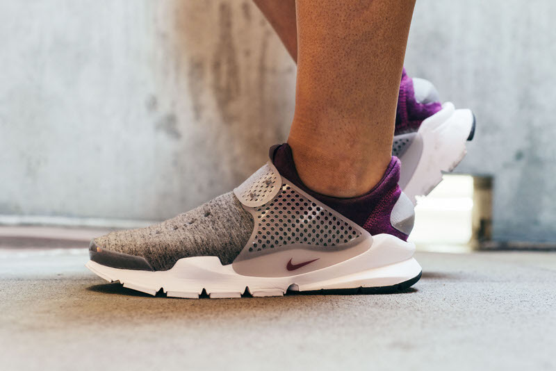 NikeLab Sock Dart Fleece Grey Heather/Mulberry On-Foot Look